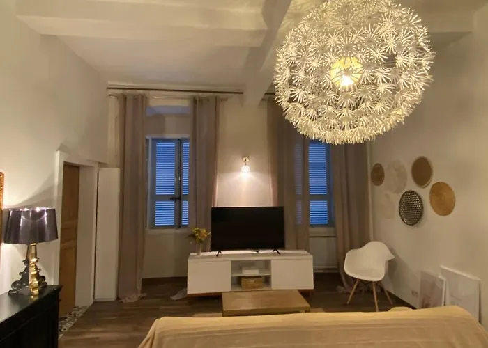 Appartement Climatise Avec Parking Prive Au Coeur De La Vieille Ville 아파트