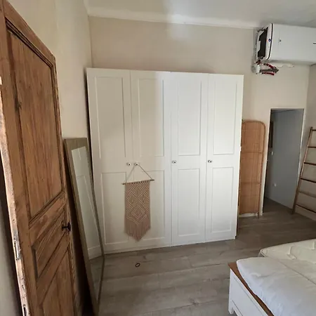 Apartman Climatise Avec Parking Prive Au Coeur De La Vieille LʼÎle-Rousse